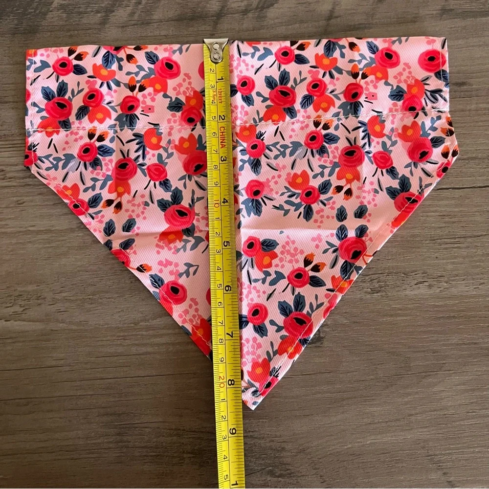Dog Collar Bandana Set Pink Floral NEW Size M Medium /Large Puppy Animal